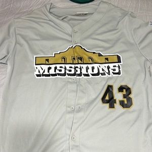 Missions jersey number 43 KONERKO
